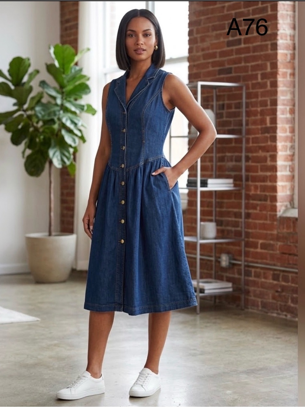 Indigo Poppy Vintage Sleeveless Dark Denim Button-Front Midi Dress,Size Large